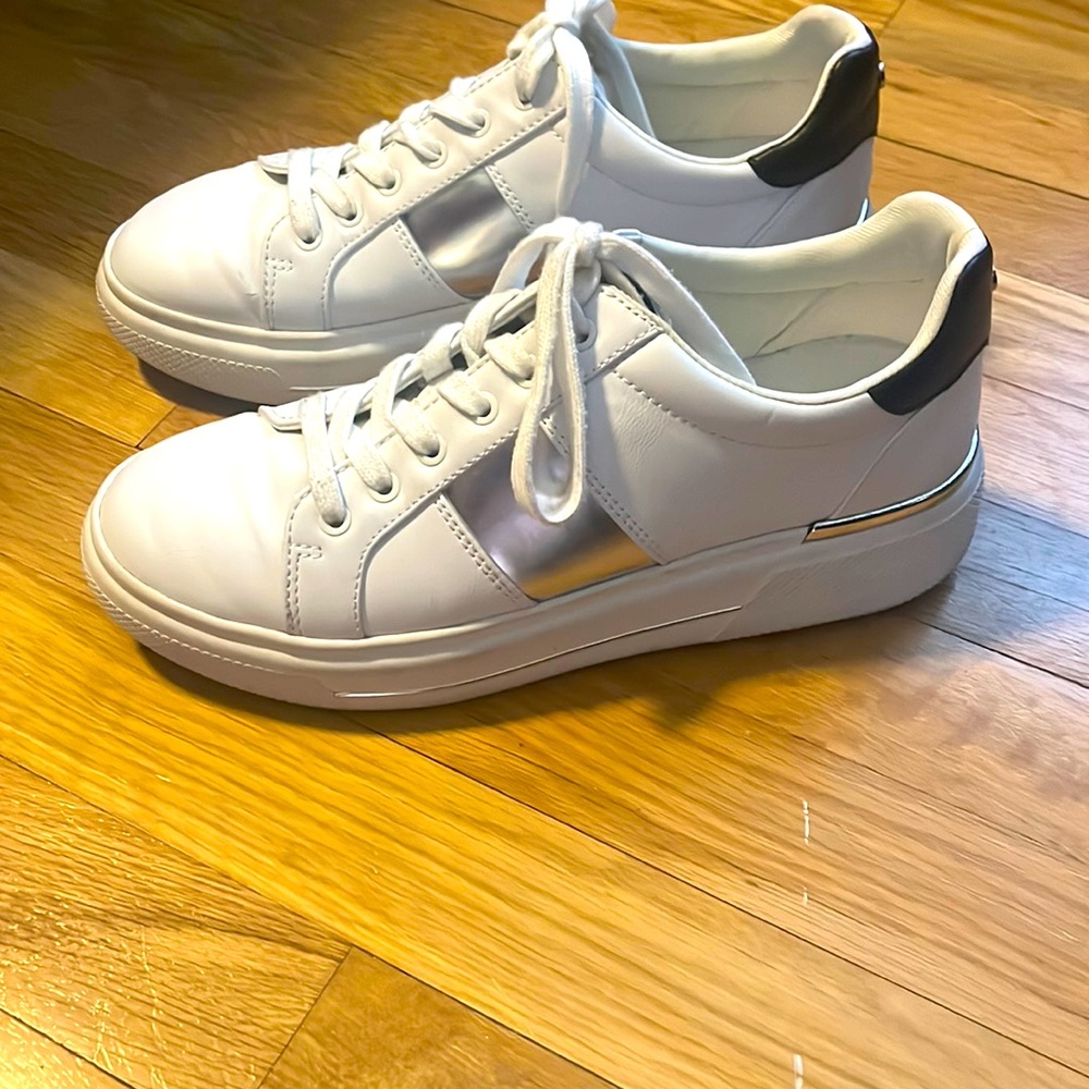 Platform white Marc Fisher sneakers.